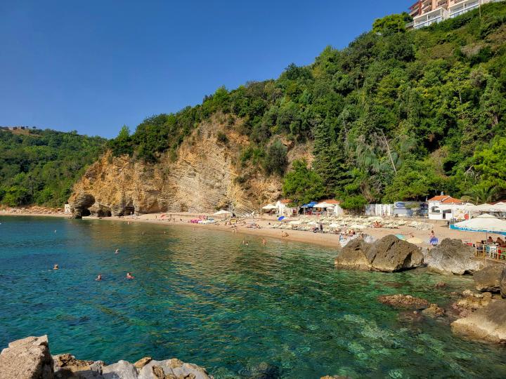Черногория, Будванская ривьера, Могрен