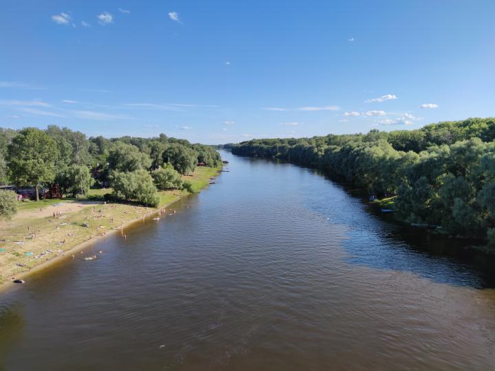 Десна возле пешеходного моста | Украина, Десна (возле Чернигова)