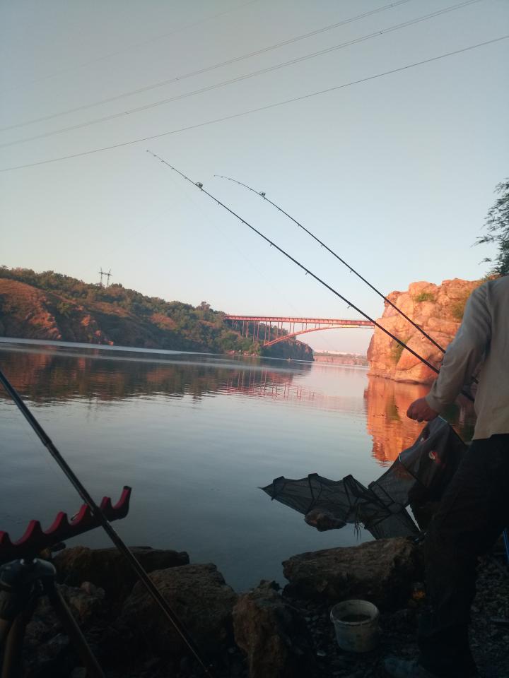 Украина, Днепр (возле Запорожья)