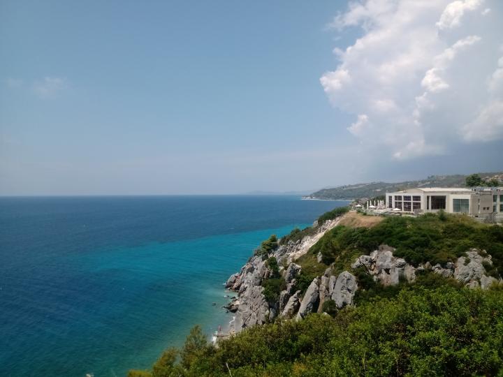 Греция, полуостров Халкидики, Лутра Агиас Параскевис