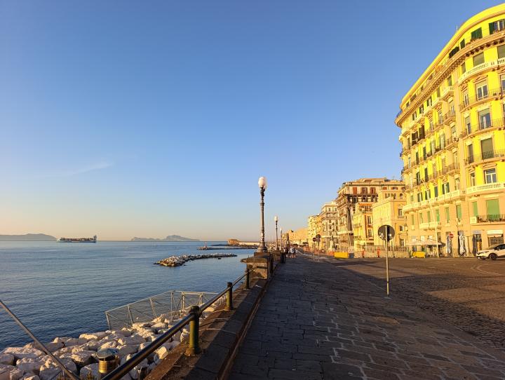 Италия, Кампания, Неаполь